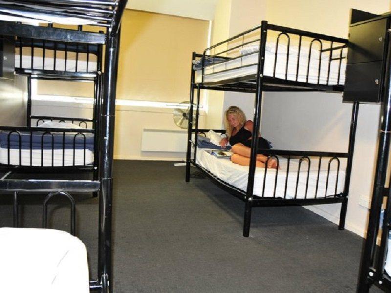 Nomads Melbourne Backpackers Hostel Buitenkant foto