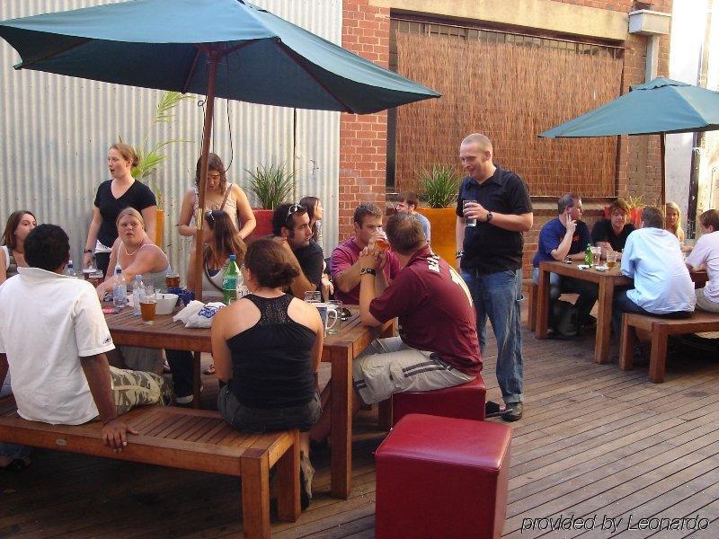 Nomads Melbourne Backpackers Hostel Buitenkant foto