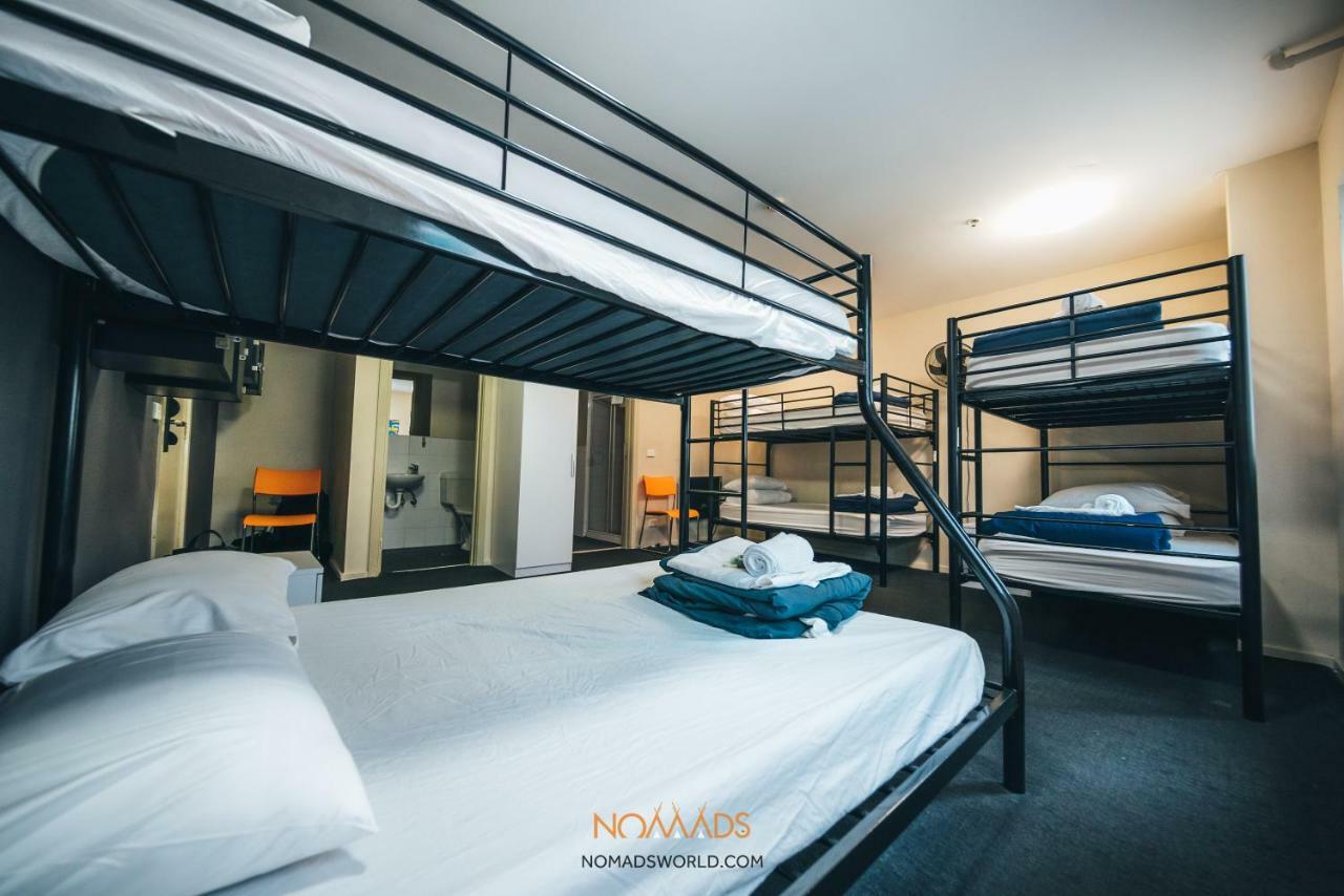 Nomads Melbourne Backpackers Hostel Buitenkant foto