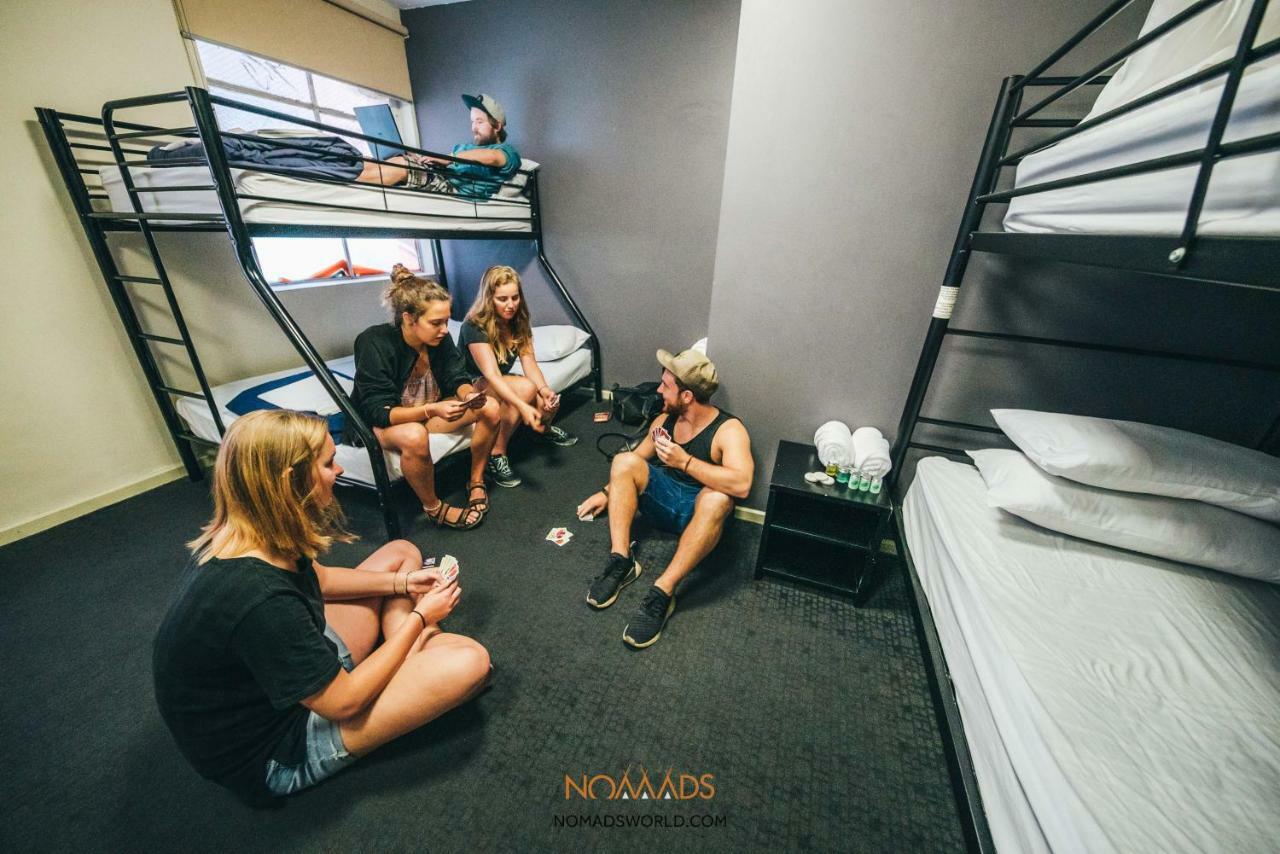 Nomads Melbourne Backpackers Hostel Buitenkant foto