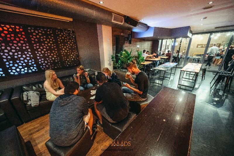Nomads Melbourne Backpackers Hostel Buitenkant foto
